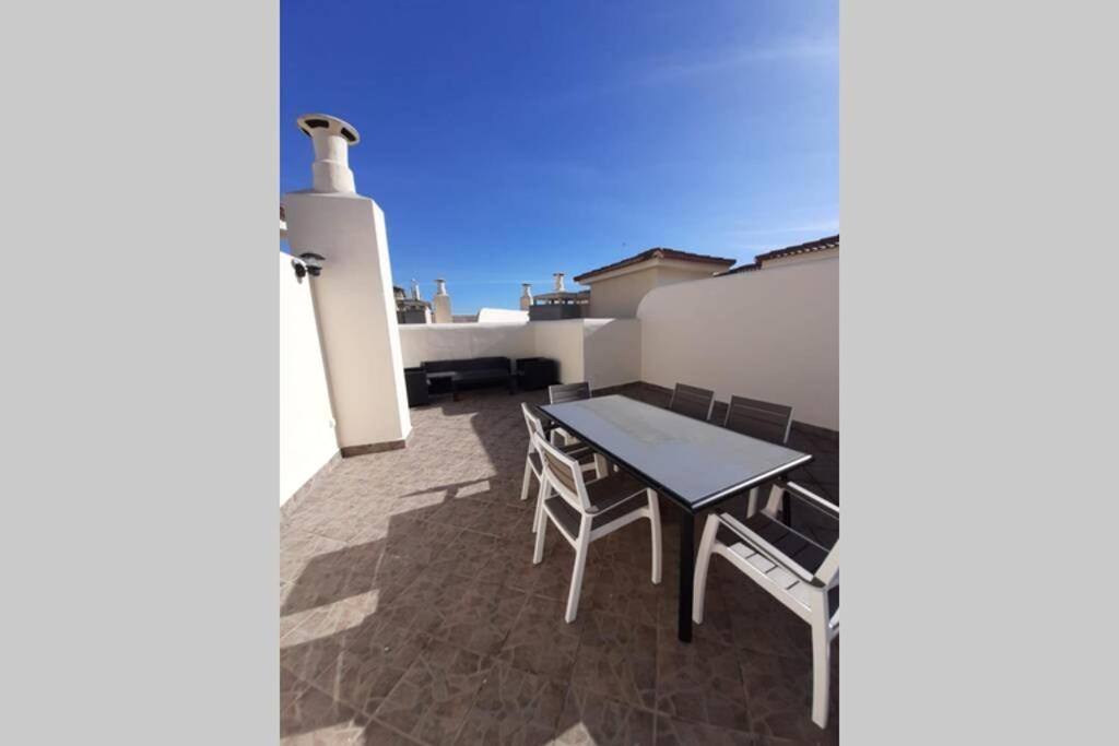 Apartamento Con Solarium By Dv Properties #P5H3 Малага Экстерьер фото